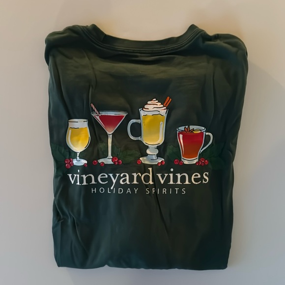 Vineyard Vines Other - vineyard vines ls holiday spirits tee